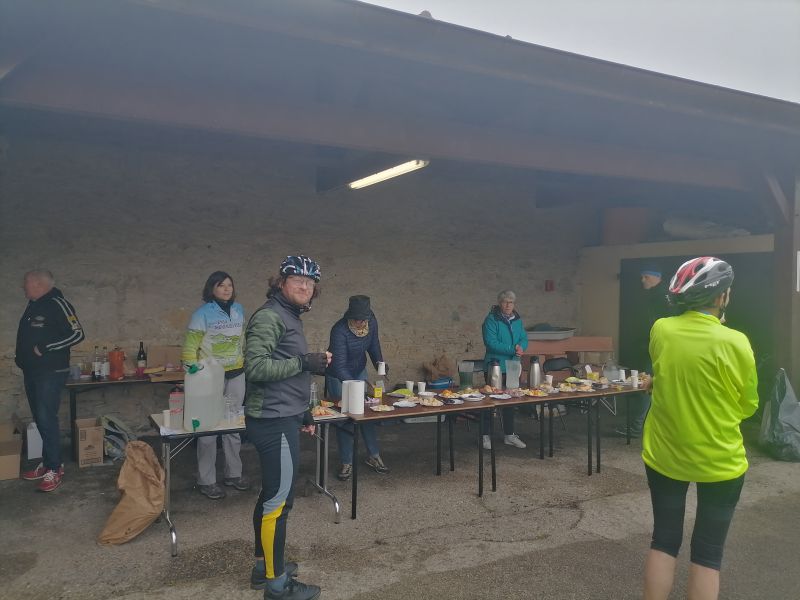 Ravitaillement N°1 à Contrevoz